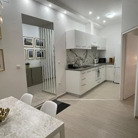 דירה Gold Blanc Luxury