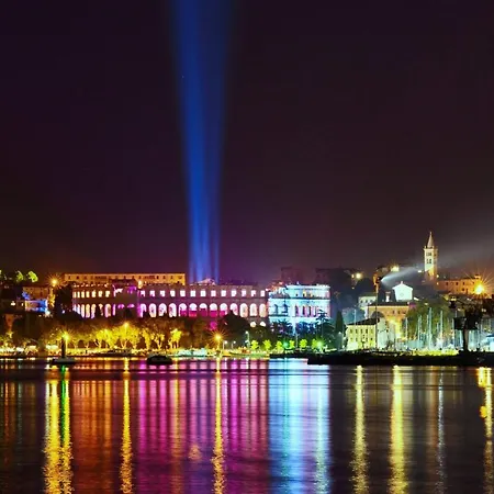 דירה Gold Blanc Luxury