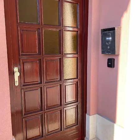 Gold Blanc Luxury דירה